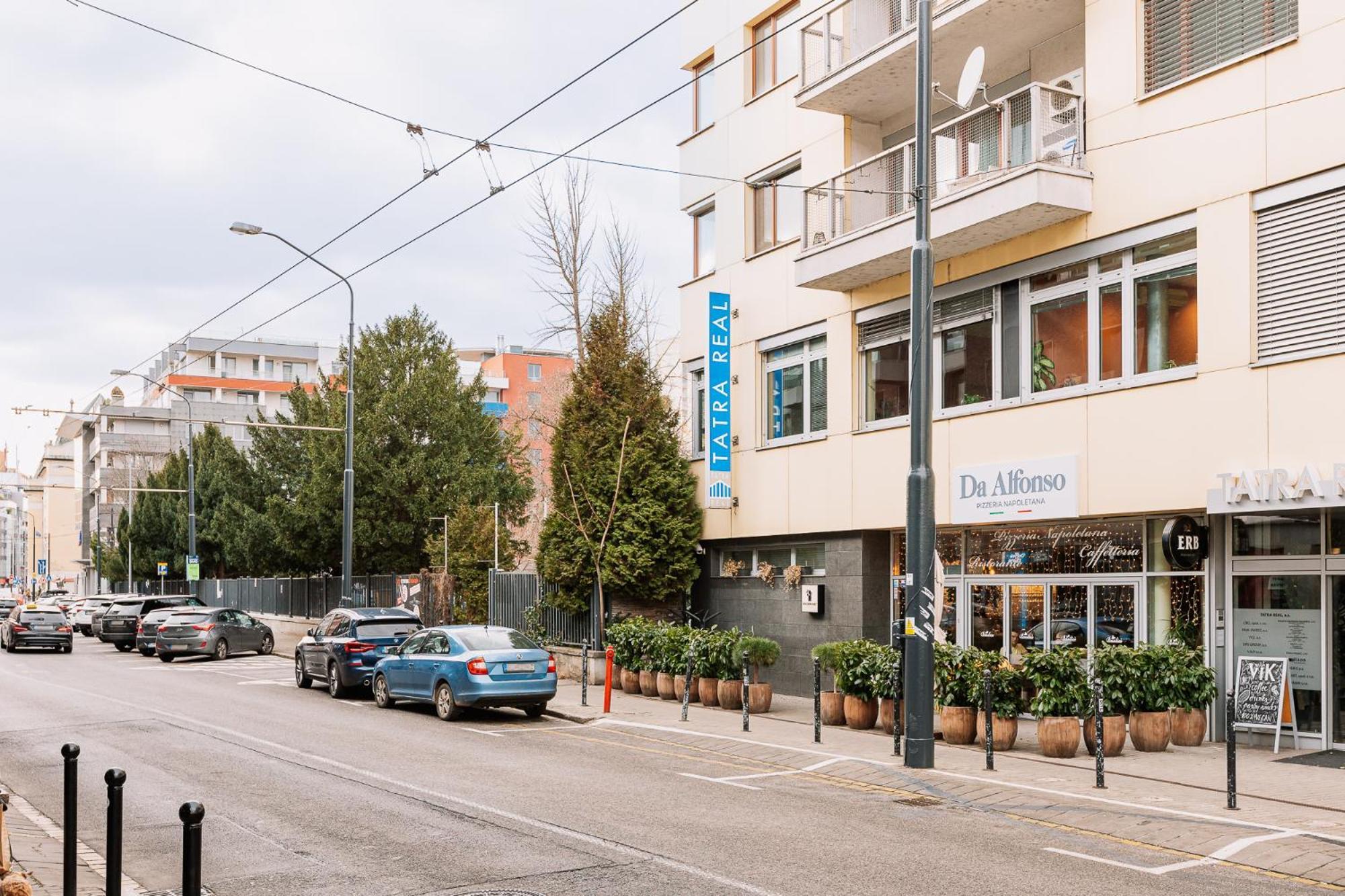 Skau 1 Old Town Family & Business Apartment Free Parking Bratislava Exteriér fotografie